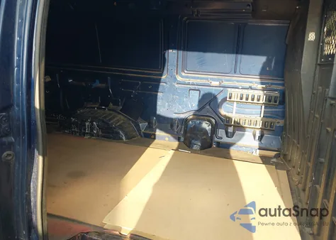 2010 Ford E-250 Commercial/Recreational z USA, uszkodzony, nr VIN 1FTNE2EW8ADA44130